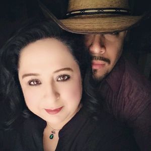 Meet your Posher, Laila